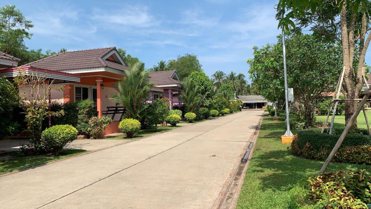 อรัญญา รีสอร์ท ชุมพร ภายนอก รูปภาพ